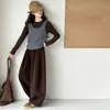 Conjunto de Outono 2026 para Meninas, Novo Estilo para Meninas Mais Velhas, Conjunto de Duas Peças Popular Este Ano, Roupa de Duas Peças Falsa para Meninas