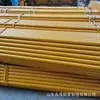 El fabricante de tubería para andamios de pintura roja y blanca tiene en stock tuberías para andamios de 48*2.75 para paredes exteriores de sitios de construcción, tuberías para andamios Q235B