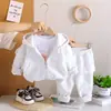 Conjunto de Tres Piezas con Sudadera con Capucha y Cremallera de Manga Larga, Moda Transfronteriza de Primavera 2026 para Niños Pequeños