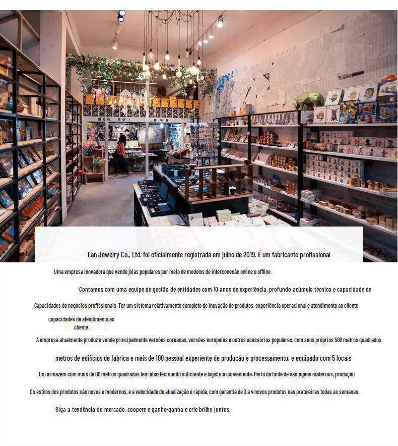 12523407678_562992600