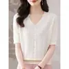 Top de punto hueco de manga corta con cuello en V para mujer, top fino de verano holgado y elegante que cubre el abdomen, camiseta chic estilo commuter de seda helada