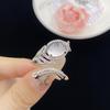 Conjunto de tres piezas de ágata gris y calcedonia blanca natural con anillo de apertura de diamantes, elegantes pendientes colgantes de lujo para mujer