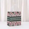 Bolsa de Regalo Pequeña Floral Transfronteriza Bolsa Impermeable Bolsa No Tejida de Moda Exquisita Lujo Ligero Bolso Inferior Derecho