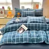 Juego de Tres Piezas para Dormitorio de Estudiante Individual, Funda de Edredón de Una Pieza Cepillada, Ropa de Cama de Dibujos Animados, Juego de Cuatro Piezas, Funda de Edredón, Invierno