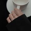 Anillo de piedra lunar de fantasía de plata S925 para mujer, anillo personalizado de doble capa irregular, ligero, de lujo, de moda, dulce y fresco, anillo para el dedo índice a la moda.