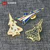 Emblema comemorativo do show aéreo personalizado crachá de aeronave chaveiro tinta esmalte artesanato personalizado broche crachá personalizado