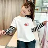 Top de Algodón Puro Base Suelto Nuevo para Primavera y Otoño Infantil Zhongda Camiseta Moderna para Niñas Camiseta Versátil Elegante de Manga Larga Falsa de Dos Piezas