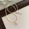 Colar de Flor com Contas para Mulheres, Uso em Camadas, Design de Nicho Estilo Ins, Corrente de Clavícula Fresca e Elegante, Design Único