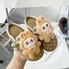 Chinelos Infantis 2026 Novo Outono Princesa Infantil Solado Macio Meio Chinelo Meninas Desenho Animado Estilo Coreano Crianças Médias e Grandes Sapatos Birkenstock