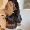 Bolso grande texturizado para mujer, nuevo y moderno 2025, bolso de hombro casual versátil estilo coreano, bolsa tote para estudiantes universitarios para clases