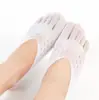 Calcetines de Cinco Dedos para Mujer Verano Delgados de Punta Dividida Transfronterizos Antideslizantes de Malla Transpirables Calcetines Invisibles Venta al por Mayor
