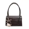 2026 Nova Bolsa Feminina Grande Capacidade Bolsa de Ombro Textura Feminina Tendência Estilosa Simples Bolsa de Ombro de Mão
