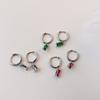 Hebilla de oreja de circonita de color cuadrado retro para mujer, microincrustaciones sencillas, diseño de anillo de oreja de nicho coreano, joyería para la oreja con sentido del oído, venta al por mayor