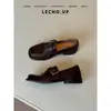 Versión de Piel de Vaca~Mocasines Brogue Tallados de Piel Genuina para Mujer, de Tacón Bajo, Estilo Británico, con Hebilla de Cinturón, Punta Cuadrada, Zapatos Planos de Piel