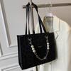Bolsa de gran capacidad para mujer 2022 nueva cadena de perlas de nicho bolso de hombro bolso tote de alta gama para el trabajo