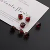 Contas facetadas coloridas transparentes em formato de diamante, contas quadradas com furos retos, contas soltas de plástico para pulseiras de contas artesanais DIY e acessórios de joias