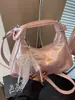 Bolsa de Mão de Couro Encerado a Óleo de Moda Coreana Feminina 2025 Nova Nicho Commuter Moda Elegante de Alto Valor Bolsa Transversal