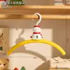 Cabide fofo em formato de boneco de neve para uso doméstico, cabideiro de plástico antiderrapante e à prova de vento, cabide de armazenamento multifuncional e item decorativo
