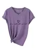 Es genial con mi camiseta casual y cómoda de manga corta con cuello en V para mujer de la tienda independiente Amazon Wish para exportación