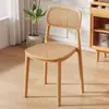 Cadeira de plástico trançada em rattan para uso doméstico, cadeira de jantar empilhável estilo nórdico, cadeira de lazer para restaurante com encosto, popular para espaços pequenos, durável para uso externo