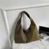Bolsa de Gran Capacidad para Mujer 2026 Nuevo Estilo Tendencia Otoño/Invierno Gama Alta Color Bloque Retro Bolso de Hombro Único Bolso Tote para Viaje