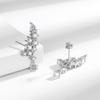 Pendientes de lujo ligeros de la serie Crystal Diamond Leaf de estilo japonés y coreano, con temperamento floral, joyería europea y americana.