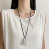 Estilo Blogger Coreano Versión Exquisita Collar con Colgante de Peine Pequeño Cordón Negro Ajustable Extraíble Cadena para Suéter Accesorios Individuales