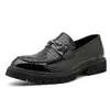 Zapatos de cuero de suela gruesa de gran tamaño para hombre transfronterizos, zapatos de cuero para hombre de punta fina, nuevos mocasines slip-on casuales de vestir formales