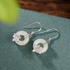 Un Ciervo Plata Esterlina S925 Chapado en Oro Jade Hetian Auspicioso Hebilla Ping An Aretes de Orquídeas Exquisitos Artísticos de Moda Aretes para Mujer
