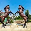 Escultura de Pegaso de Cobre Fundido Personalizada Estatua de Pilar de Piedra Simple China y Occidental Adornos Decoraciones Artísticas Simuladas para Patio