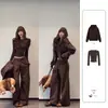 Top base color café marrón para mujer, camiseta de manga larga versátil otoño slim-fit intelectual chic, top minimalista estilo coreano para usar en capas