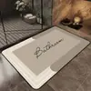 Tapete de Chão de Lama Diatomácea Pequeno e Fresco da Amazon Tapete de Chão Absorvente para Banheiro Entrada do Banheiro Secagem Rápida Antiderrapante Tapete para Pés Resistente a Manchas