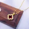 Collar Colgante de Oro Real Chapado en Cobre Microincrustado de Trébol de Cuatro Hojas para Mujer Lujo Accesible Cadena de Clavícula de Nicho Collar Simple Versátil Original