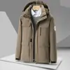 Chaqueta de algodón de calidad real engrosada con felpa para hombre 2026 nueva chaqueta de trabajo de longitud media multibolsillos a prueba de viento