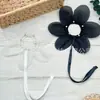 En Stock Broche de Flor de Cinco Hojas Hecho a Mano con Perlas y Pedrería Estilo Fresco de Verano Accesorios para Ropa Adorno de Flor