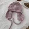 2024 Nuevo Sombrero de Punto Estilo Coreano con Protección para las Orejas Sombrero de Lana Otoño e Invierno Sombrero Lei Feng Sencillo Cálido para la Cara Pequeña Moda