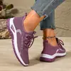 Zapatos cruzados nuevos de primavera para mujer, de suela blanda, cómodos, casuales, zapatillas de punto volador de corte bajo, cómodas y a la moda