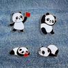 Broche Panda Chinês de Desenho Animado Panda Fofo Bandeira Nacional em Relevo Acessórios de Vestuário de Outono e Inverno Decoração de Mochila Escolar Cerimônia Masculino e Feminino