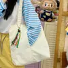Nova bolsa simples feminina, bolsa de ombro para o dia a dia, bolsa transversal de nylon de grande capacidade, bolsa de mão, bolsa tote para estudantes universitários