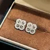 Brincos de Flor de Trevo com Pilão de Diamante Seiko de Alta Qualidade em Prata de Lei S925 Brincos Luxuosos Acessíveis Retro Elegantes para Mulheres