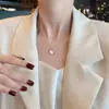 Colar Elegante de Luxo Leve Nicho Gato Olho Fresco Pequeno Aço Titânio Cor Duradoura Versátil Ajustável Design de Menina Corrente para Clavícula