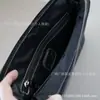 W Baolongjia 25 Nuevo Bolso de Mano de Cuero Genuino para Hombre Moderno de Piel de Vaca Natural Bolso tipo Sobre Oscilante Carpeta para Hombre