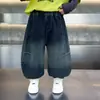 Jeans para Niños 2026 Nuevo Estilo Pantalones Sueltos de Otoño para Niños Ropa de Otoño para Bebés Pantalones Tipo Zanahoria con Retazos Pantalones Largos para Niños