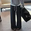 Pantalones grises de pierna ancha, estilo holgado y relajado, nueva colección otoño 2026 para mujer, adecuados para figuras petite, diseño de pierna recta, tela fluida, forrados de polar para mayor calidez, perfectos para otoño e invierno