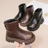 Botas para Niña 2026 Otoño/Invierno Nuevos Zapatos de Princesa Botines Cortos Elegantes Botas Martin para Niñas Niños Moda de Botas de Algodón con Felpa