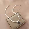 Collar de perlas de mijo de agua dulce naturales de estilo francés para mujer, nuevo estilo, sencillo y elegante, cadena de clavícula de ónix negro con amor.