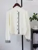Camisa Patchwork, Casaco Suéter Falso Duas Peças, Novo Design Outono/Inverno 2026, Jovem e Estiloso, Cardigã de Tricô para Mulheres