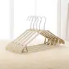 Cabides Plásticos para Varanda Atacado, Espessos, Antiderrapantes, de Ombro Largo, para Ternos, Uso Doméstico, Cabides de Ombro Cruzado para Adultos