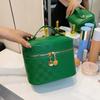 2023 Nuevo Amazon portátil tablero de ajedrez de cuero PU bolsa de cosméticos a cuadros regalo de boda bolsa de almacenamiento portátil de gran capacidad
