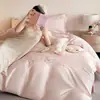 Estilo sencillo, juego de cuatro piezas 100% algodón con bonito bordado, funda de edredón de algodón puro, tamaño 1.8m, apto para todas las estaciones, juego de cama de tres piezas para dormitorios de estudiantes